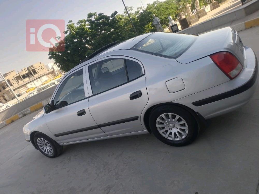 هيونداي النترا